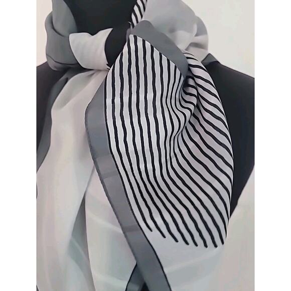 David Marrice Paris Black White Floral Scarf – Artistic Unisex Cravat - Picture 3 of 6